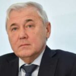 Anatoly Aksakov erhielt sein Gehalt in digitalen Rubeln.