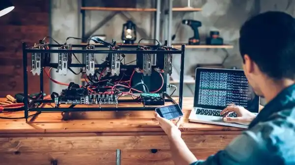 In Inguschetien wurde ein unterirdischer Bergbaubetrieb entdeckt. В Ингушетии обнаружили подпольную майнинговую ферму