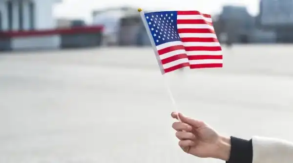 Банки США могут подать в суд на регулятора из-за упрощенных лицензий для криптокомпаний