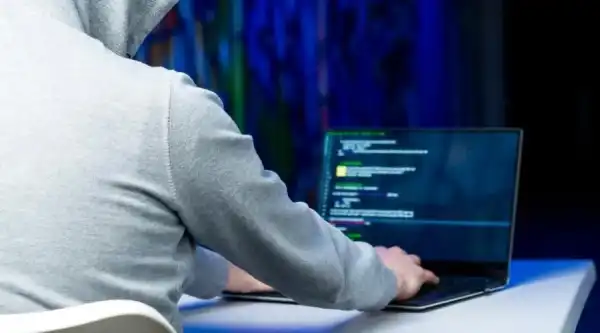 Сотрудники безопасности Drift сами одобрили отправку хакерам $280 млн