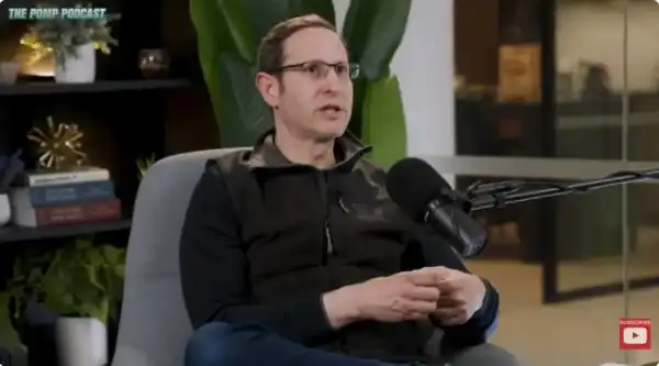 Matthew Siegel analysierte die Aussichten für Bitcoin in den kommenden Monaten. Мэтью Сигел оценил перспективы биткоина на ближайшие месяцы